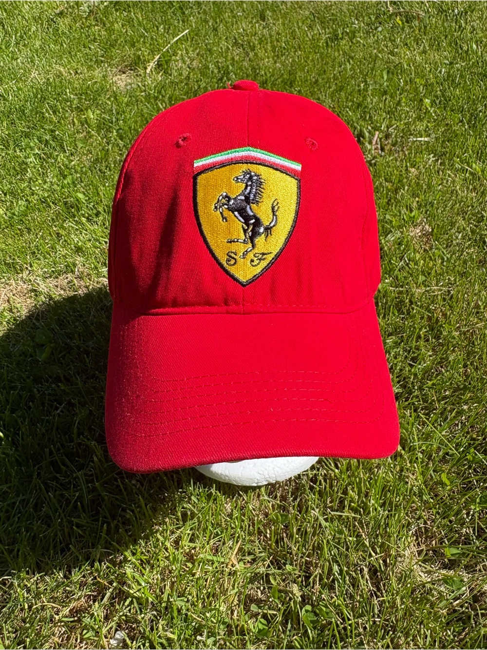 Vintage Ferrari Cap Men Red Scuderia Shield Shell Logo Racing Hat Dad Hat NWT